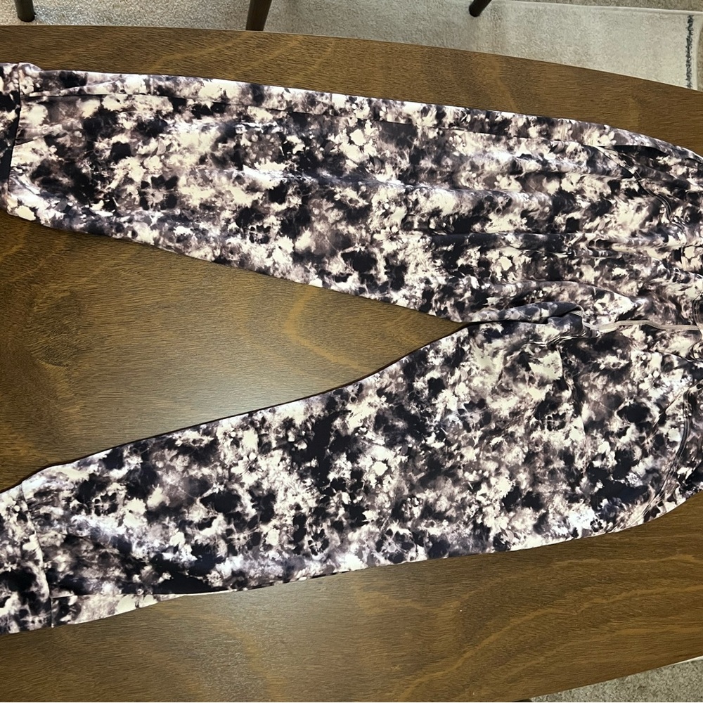 Athleta Brown and White Tie-Dye Joggers